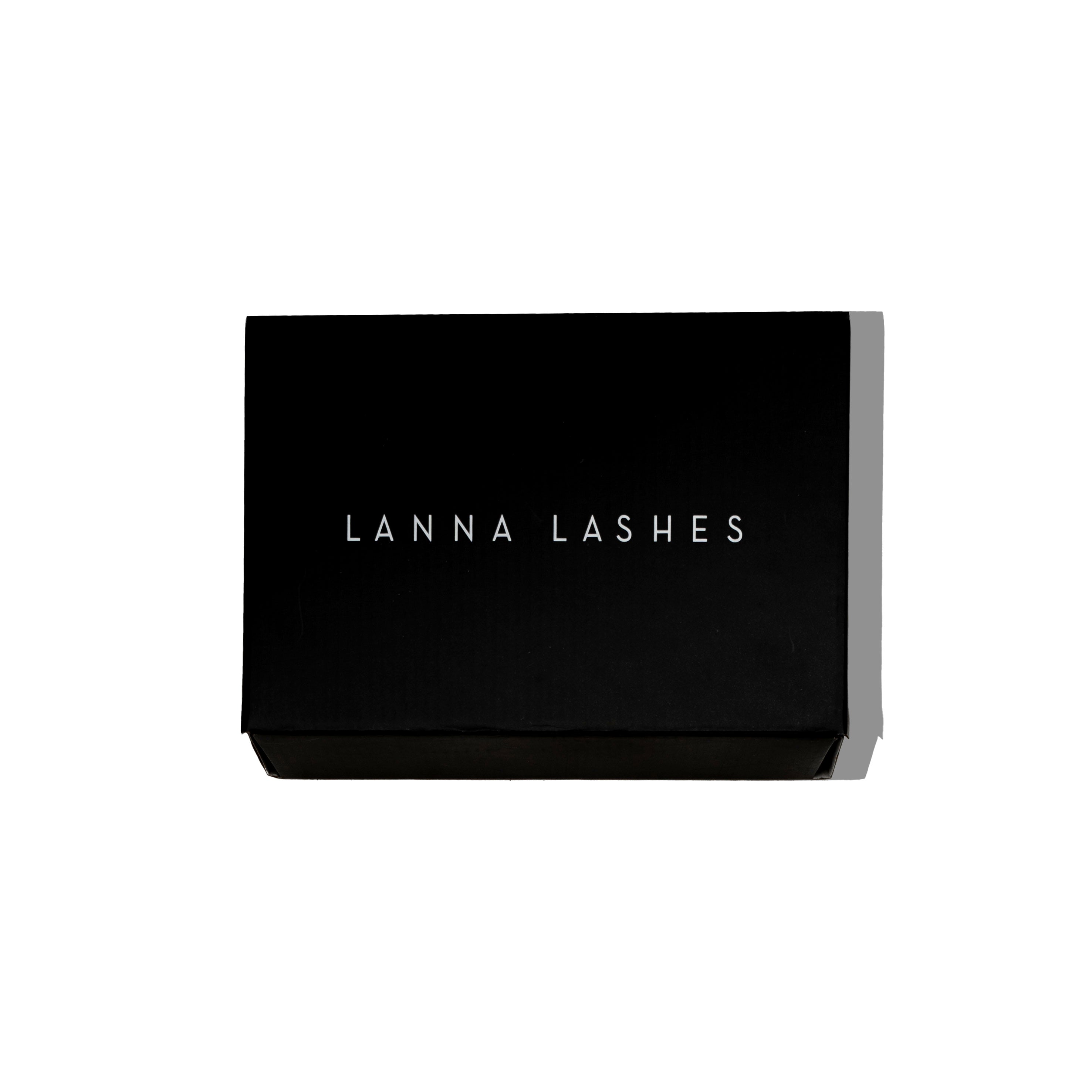 VENTILADOR DE PESTAÑAS DE MANO – Lanna Lashes